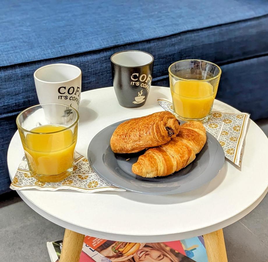 1 Min To The Beach Apartment - Kitchen - Tramway - Air Conditioner - Wifi - Promenade Des Anglais Nizza Kültér fotó